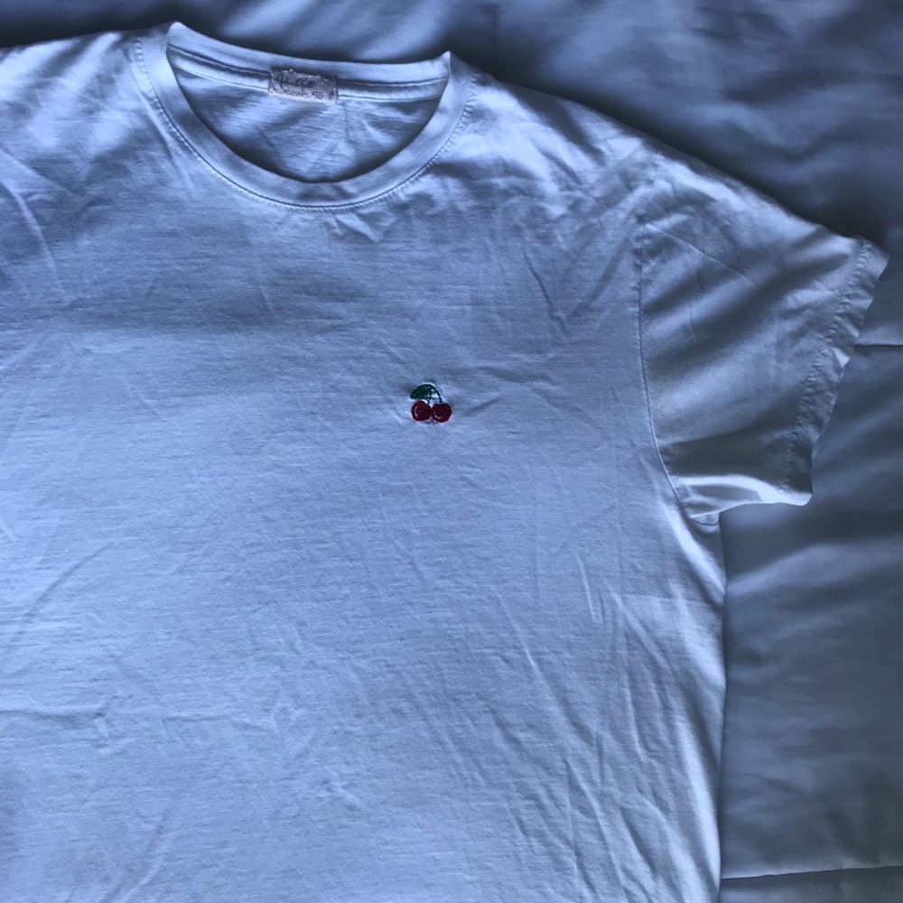 Brandy Melville short sleeve